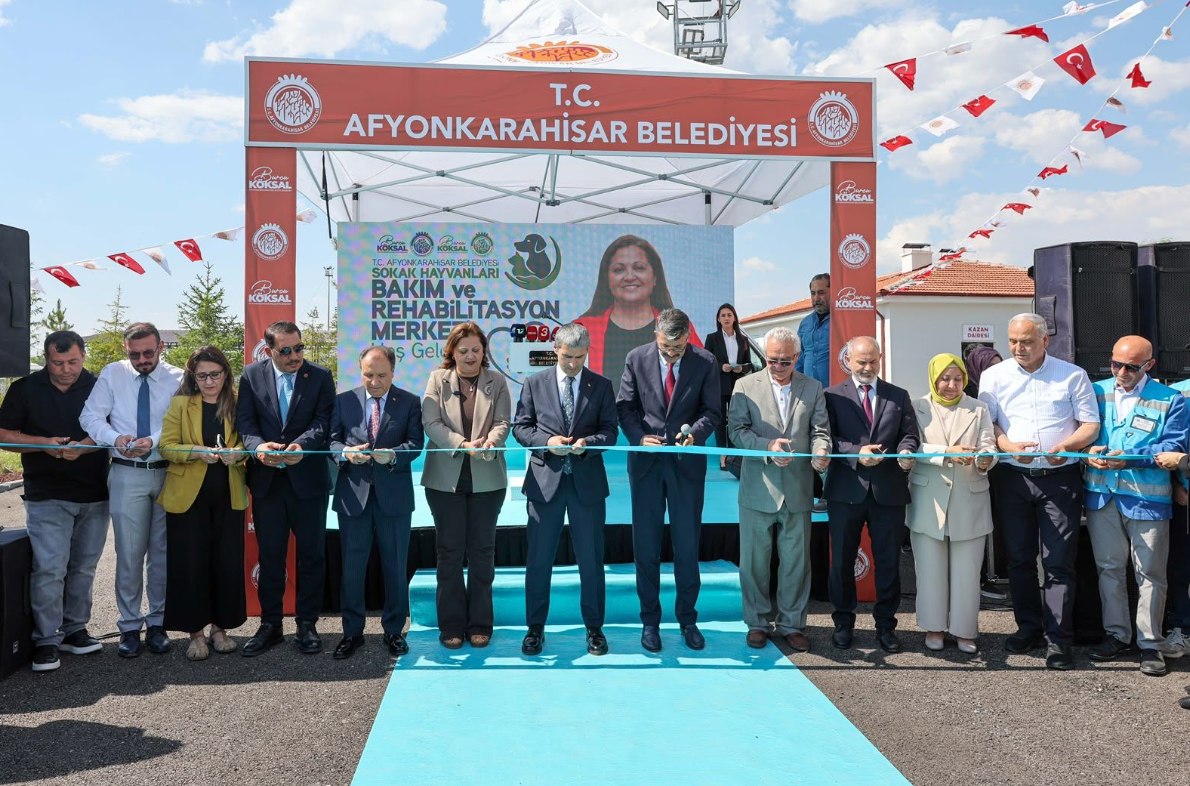 Afyonkarahisar’da Sokak Hayvanları Bakım ve Rehabilitasyon Merkezi açıldı