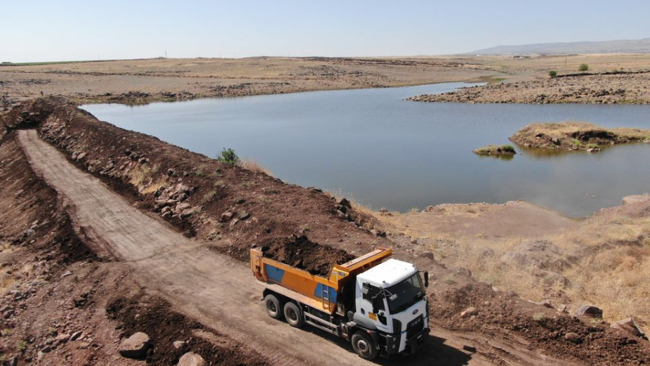 Diyarbakır Belediyesinden kırsal göletlerde bakım ve onarım çalışması
