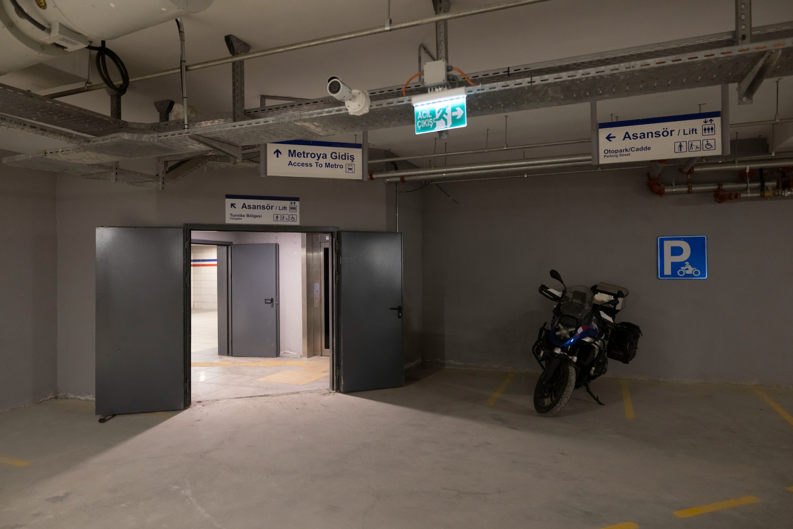 Balçova Metro İstasyonu’nda otopark hizmete açıldı