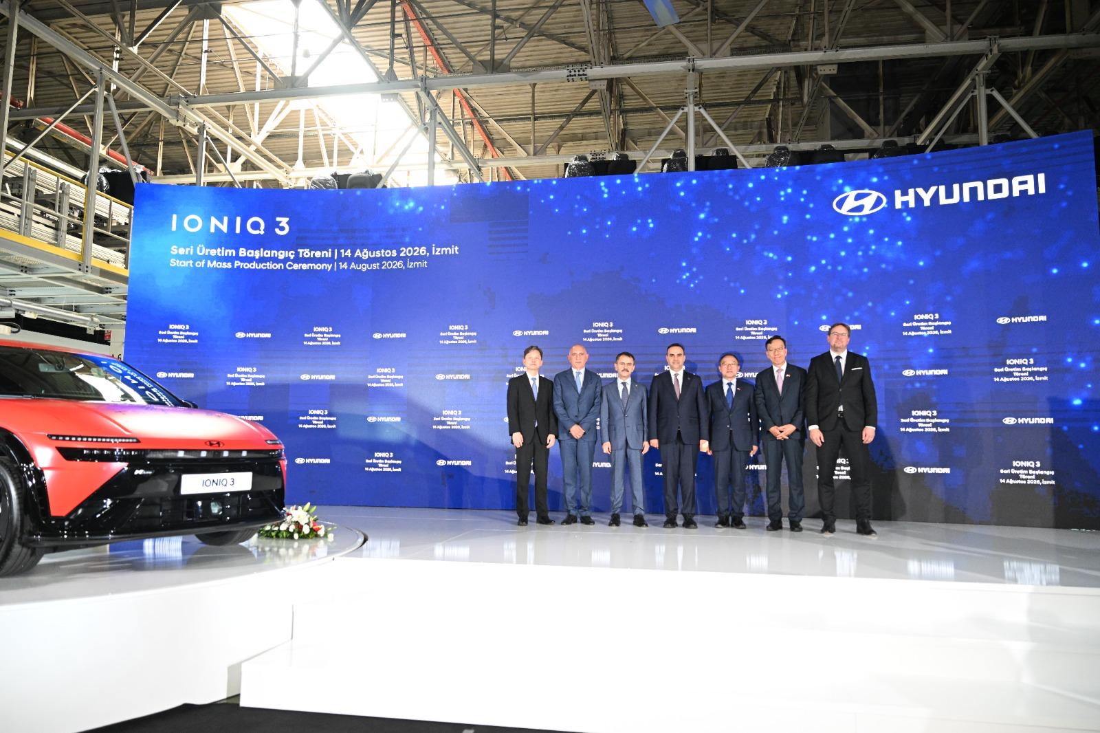 Bakan Kacır ve Vali Aktaş, Hyundai IONIQ 3’ün seri üretim törenine katıldı