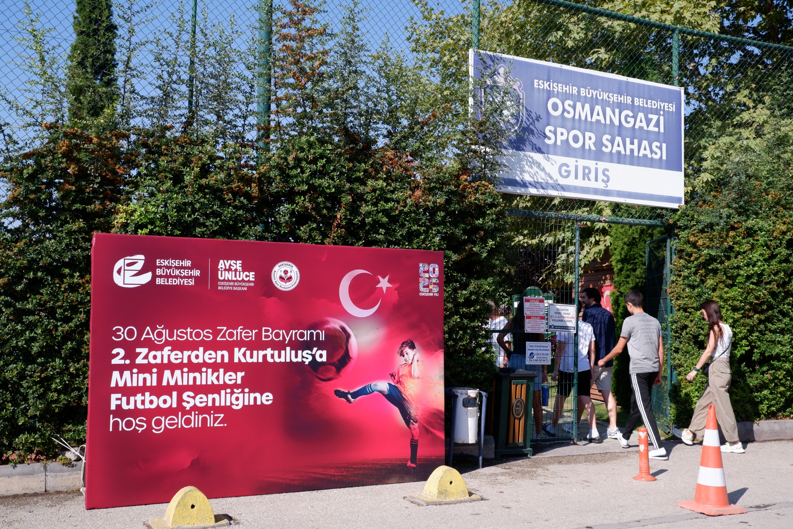 Eskişehir’de 30 Ağustos Zafer Bayramı Mini Minikler Futbol Şenliği başladı