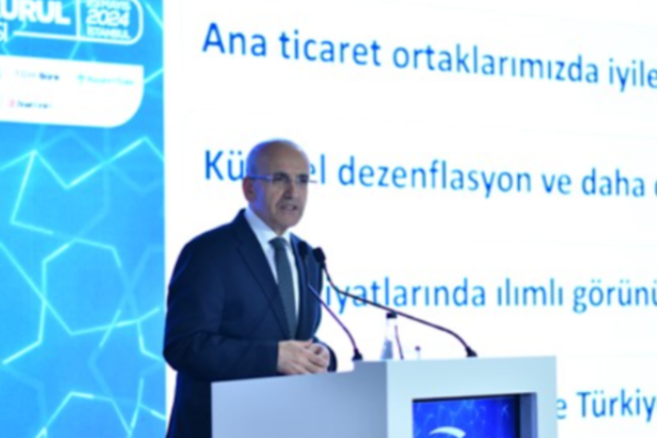 Şimşek: Hazine destekli kredilerde esnafın finansmana erişimi kolaylaştırıldı