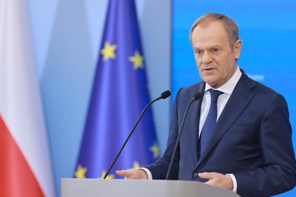 Tusk: Kararımız sayesinde yakıtlar yüzde 10’dan fazla ucuzladı