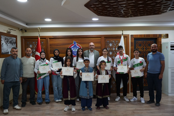 Orhangazi’nin şampiyon okçuları başarı belgesi aldı