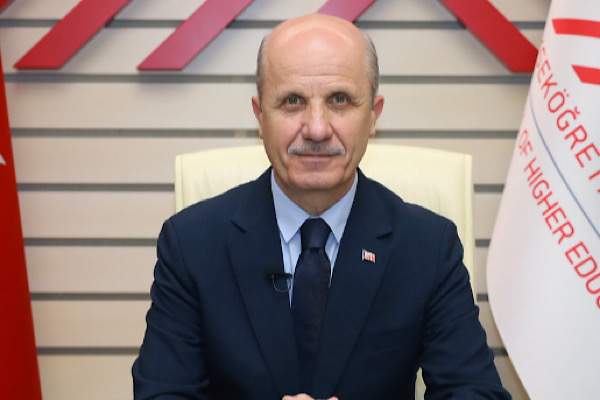 Özvar: Sevgili gençler, biz size inanıyoruz