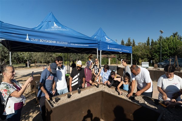 İzmir’de “Parkta Etkinlik Var” buluşmaları 103 etkinliğe ulaştı