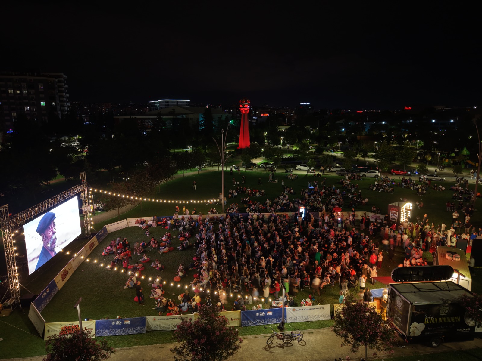 Samsun’da “Açık Hava Sinema Geceleri” başladı