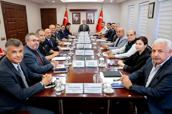 Adana’da orman yangınlarıyla mücadele masaya yatırıldı