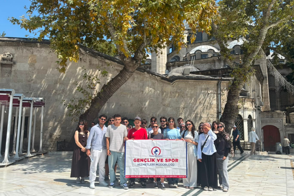 Düzceli gençler Haliç’te ikinci gezisini gerçekleştirdi