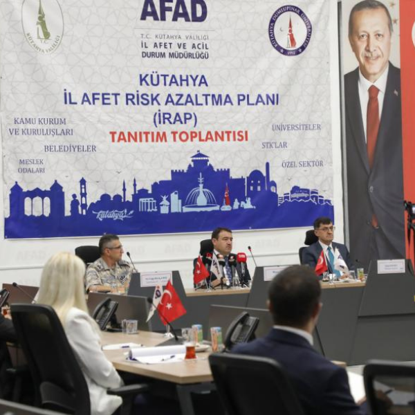 Kütahya’da İl Afet Risk Azaltma Planı toplantısı yapıldı