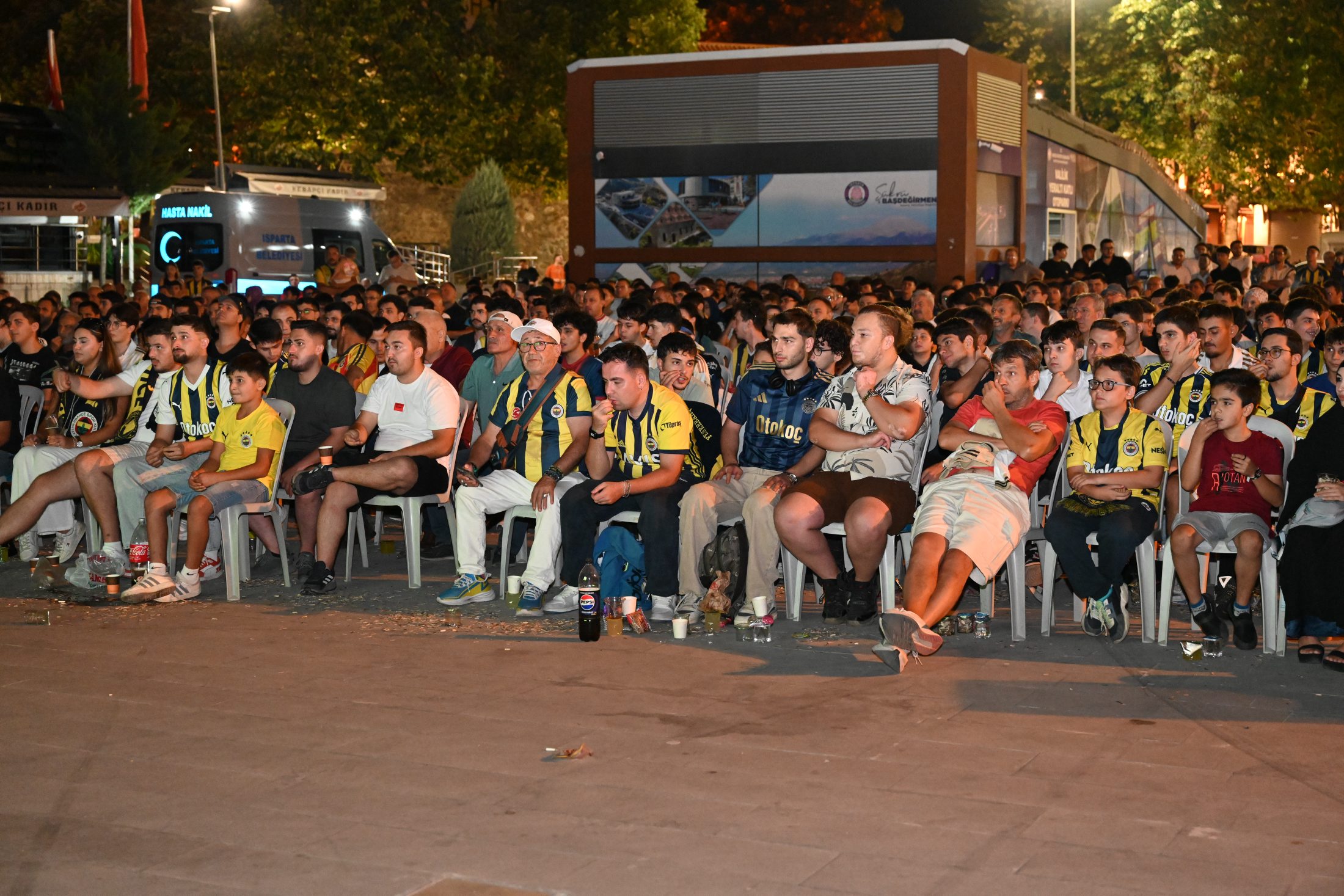 Fenerbahçe’nin Şampiyonlar Ligi başarısı Isparta’da kutlandı