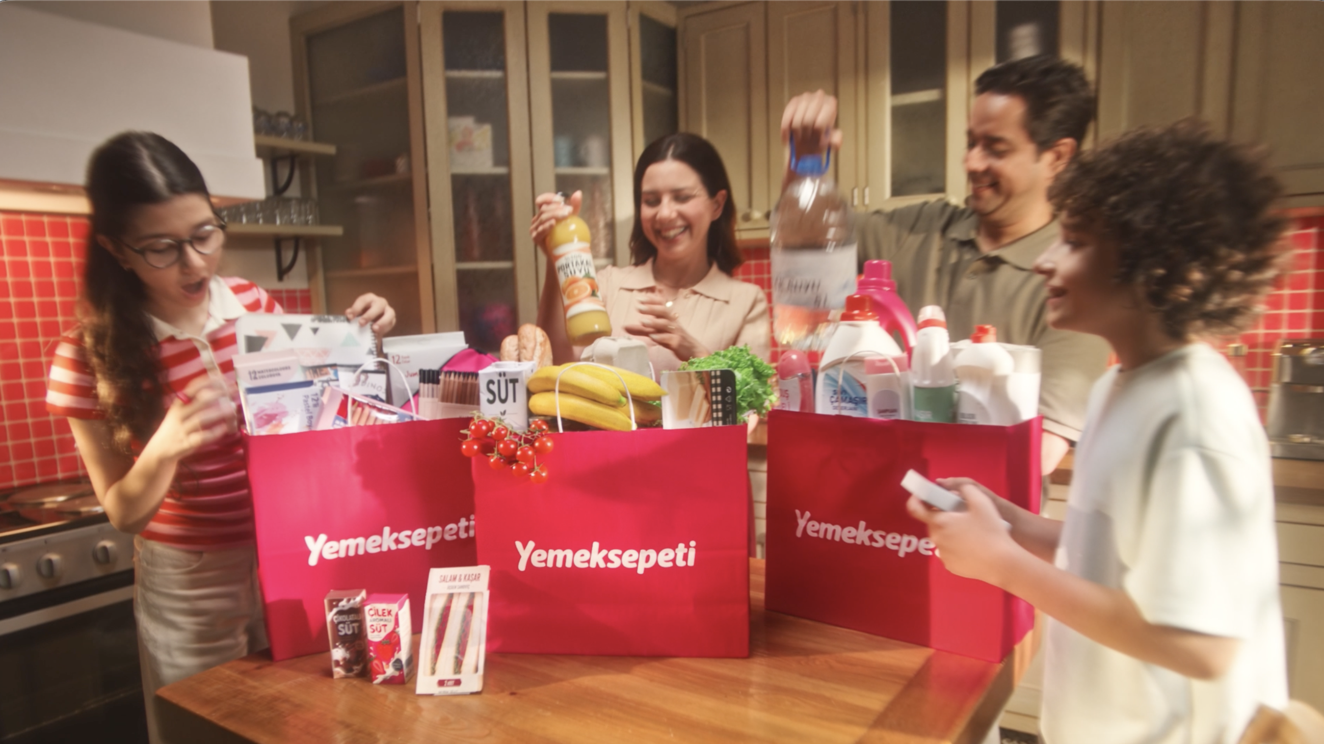 Yemeksepeti, “Şehre Dönüş” kampanyasını duyurdu