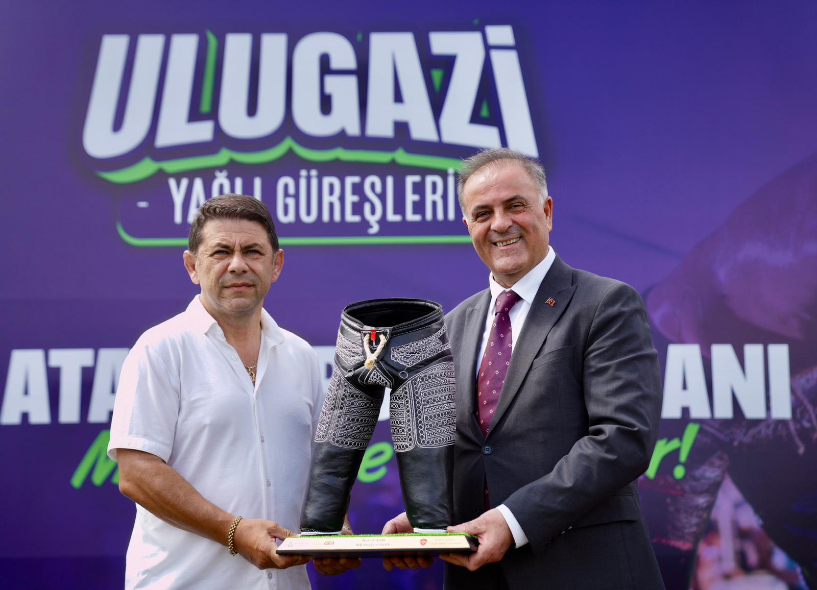 Atatürk’ün mirası Ulugazi Yağlı Güreşleri 6. yılında Maltepe’de