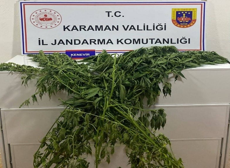 Karaman’da jandarmadan bir haftada 18 bin 40 şahıs ve 6 bin 535 araç sorgusu