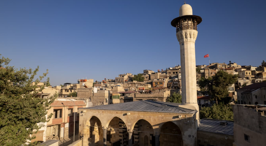 İki tarihi cami Mevlid Kandili’nde yeniden ibadete açılıyor