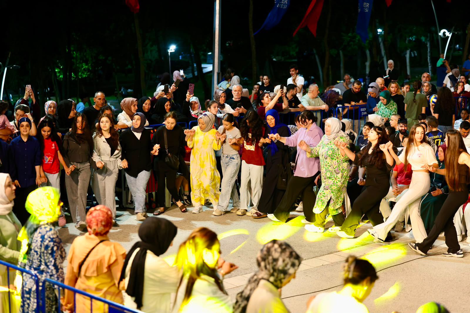 ESEV Yaz Konserleri Esenler’de yaz akşamlarına renk katıyor