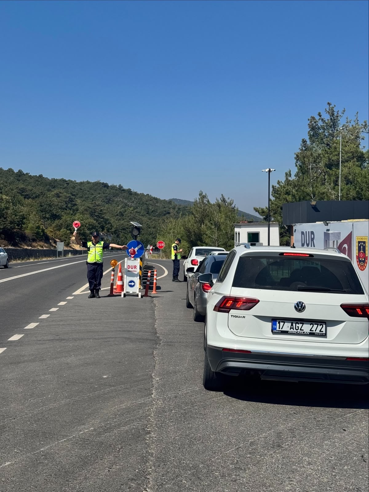 Çanakkale’de “Huzur Uygulaması”: 83 aranan şahıs yakalandı, 9 kişi tutuklandı