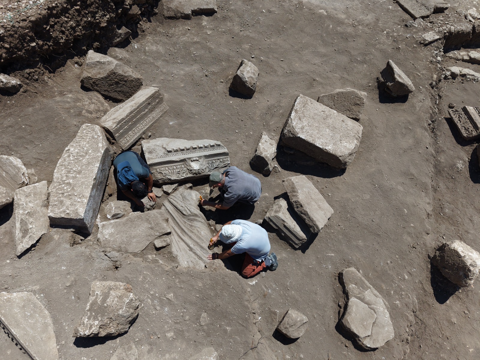 Aspendos kazılarında tarihi buluş: Şifanın 1.800 yıllık sembolü keşfedildi