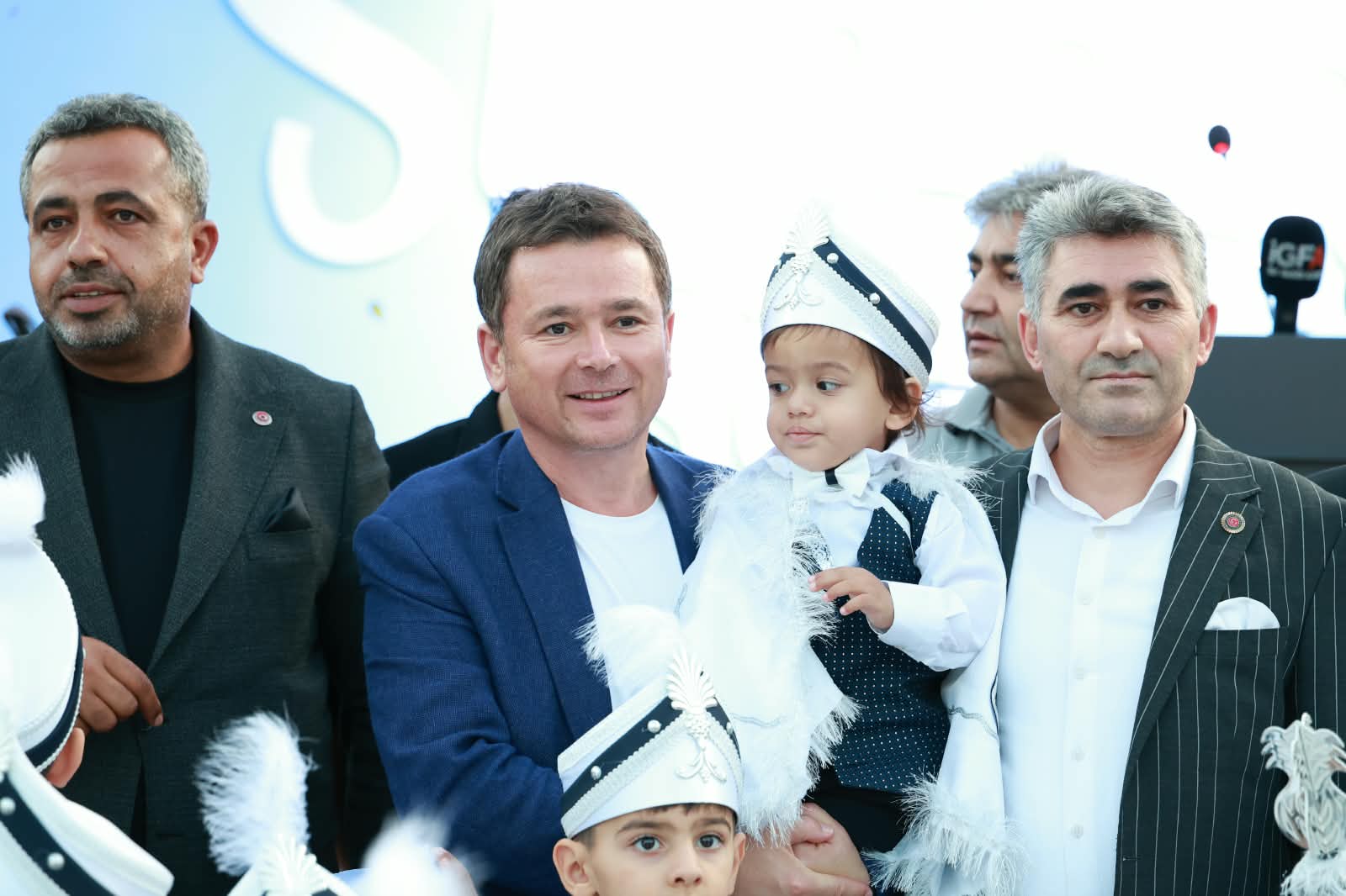 Osmangazi’de 200 çocuk için sünnet şöleni düzenlendi