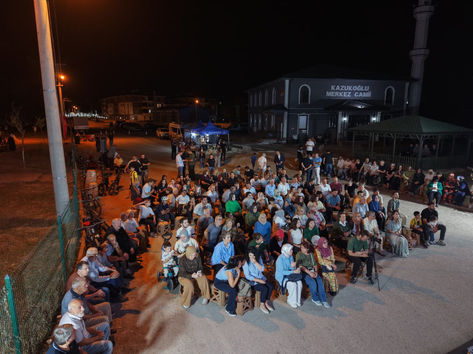Düzce’de mahalle buluşmasında altyapı, asfalt ve sosyal alan talepleri ele alındı
