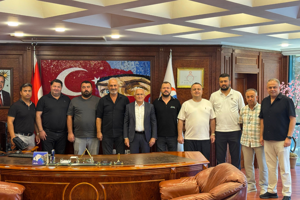 Kumluca Belediyespor, teknik direktörlük görevine Nihat Arı’yı getirdi