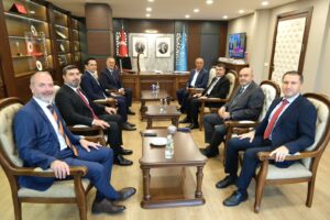 ASO 1. OSB Yönetim Kurulu’ndan TİHEK Başkanı Vasip Şahin’e Ziyaret