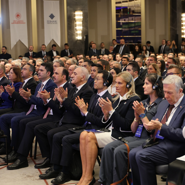 Bakan Kurum, COP31 öncesi “İklim Dirençli Şehirler” toplantısına katıldı