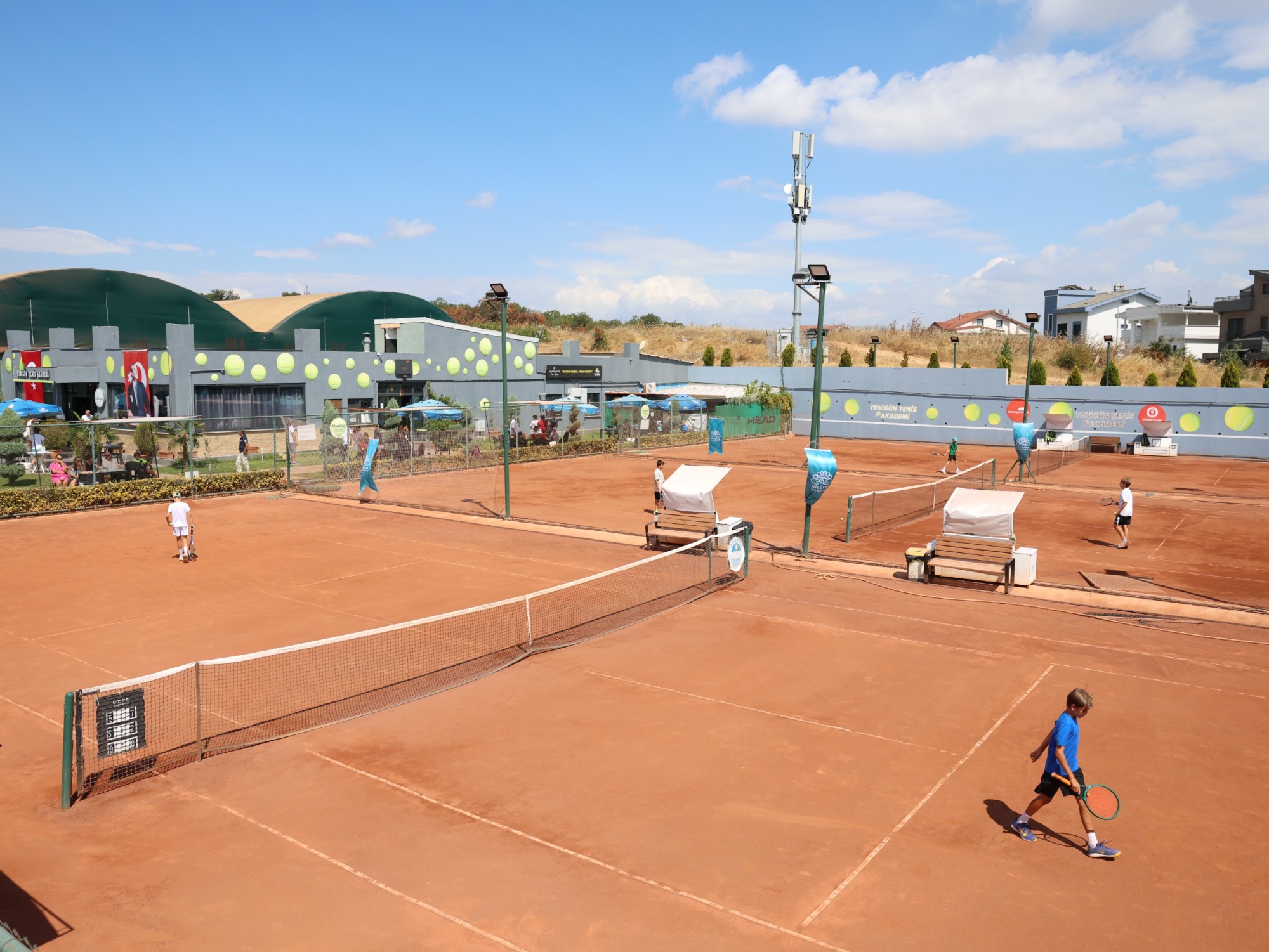 Nilüfer’de 30 Ağustos Zafer Bayramı Tenis Turnuvası düzenlendi