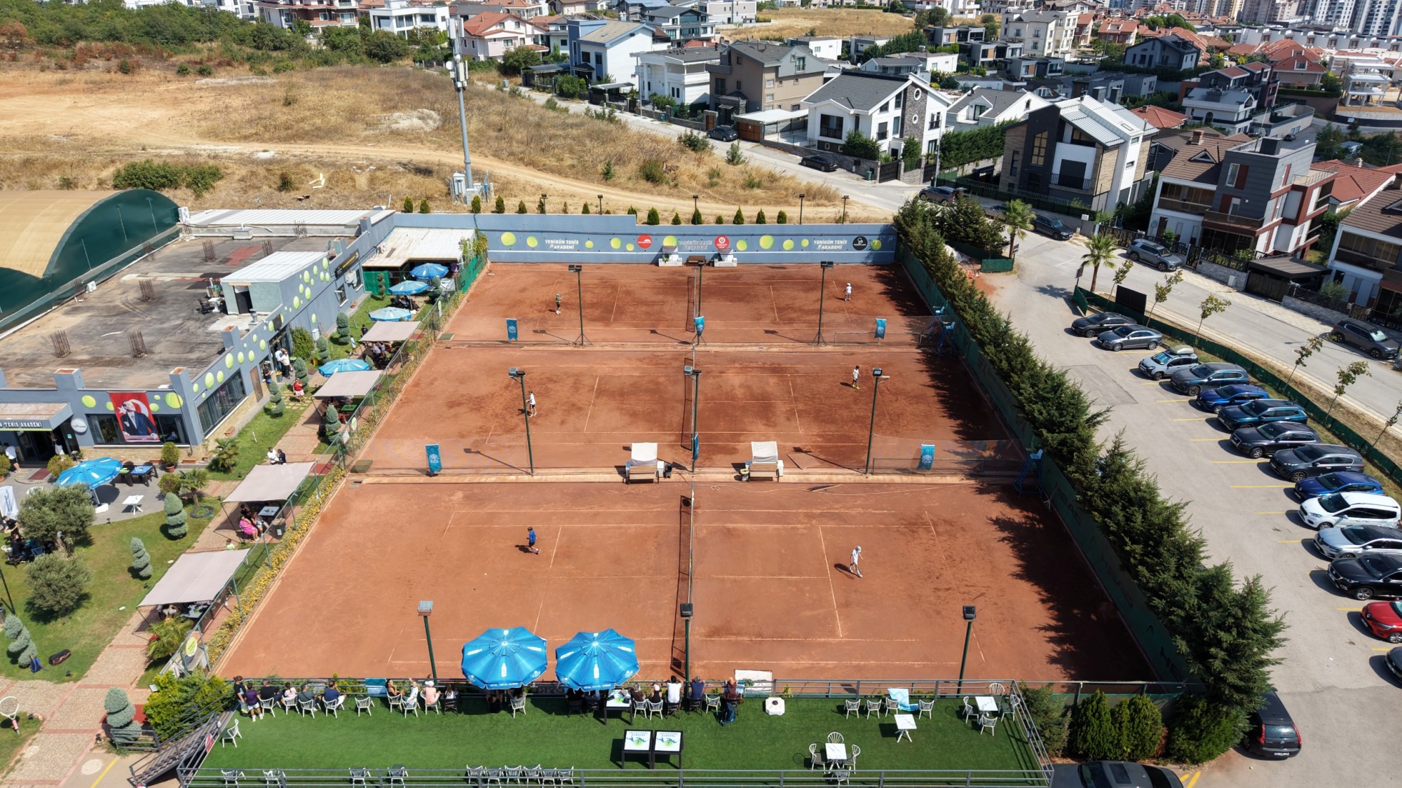Nilüfer’de 30 Ağustos Zafer Bayramı Tenis Turnuvası düzenlendi