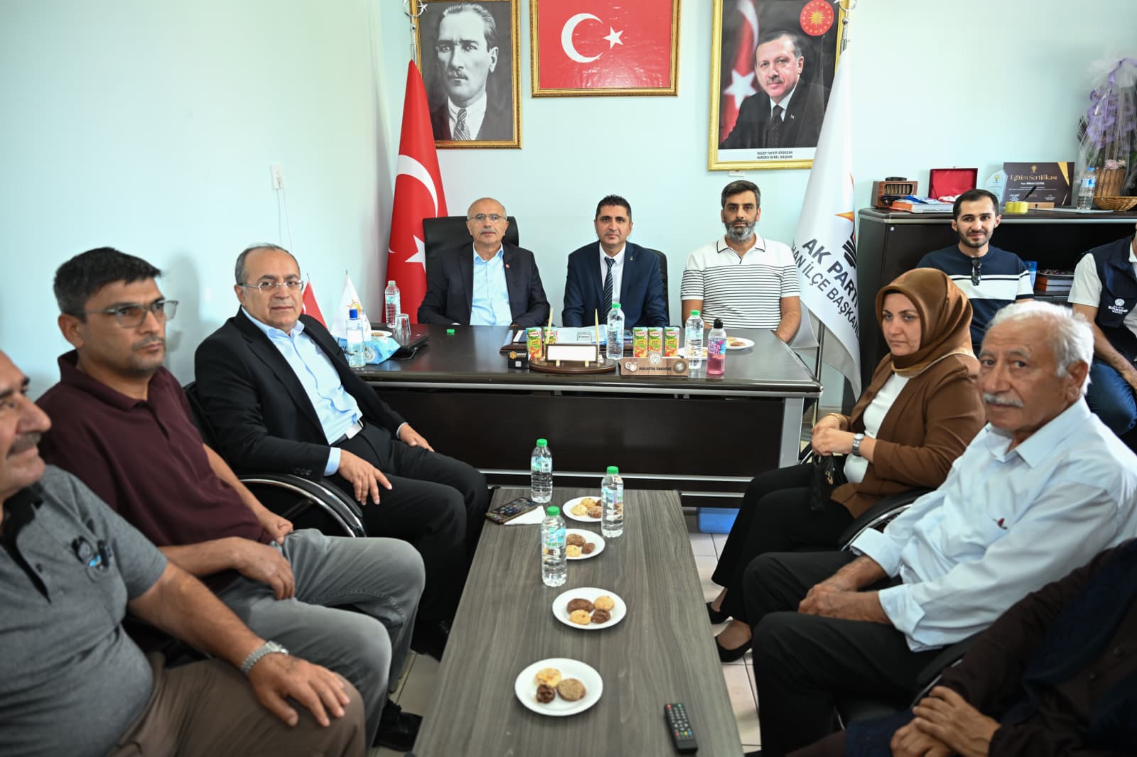 Başkan Er, Yazıhan’da hizmetleri inceledi