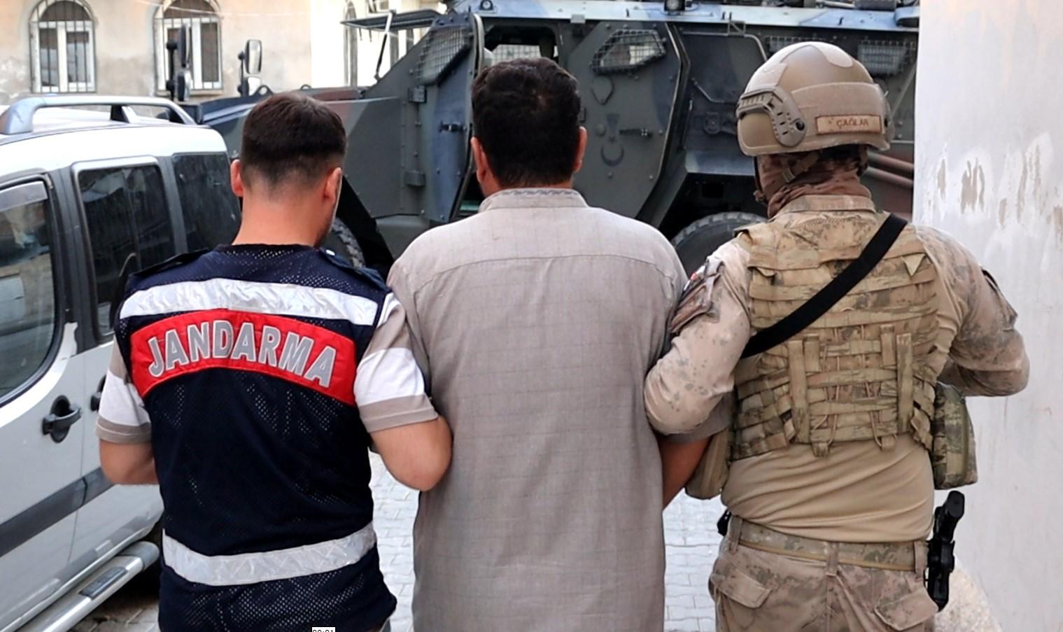 Şanlıurfa’da göçmen kaçakçılığı operasyonu