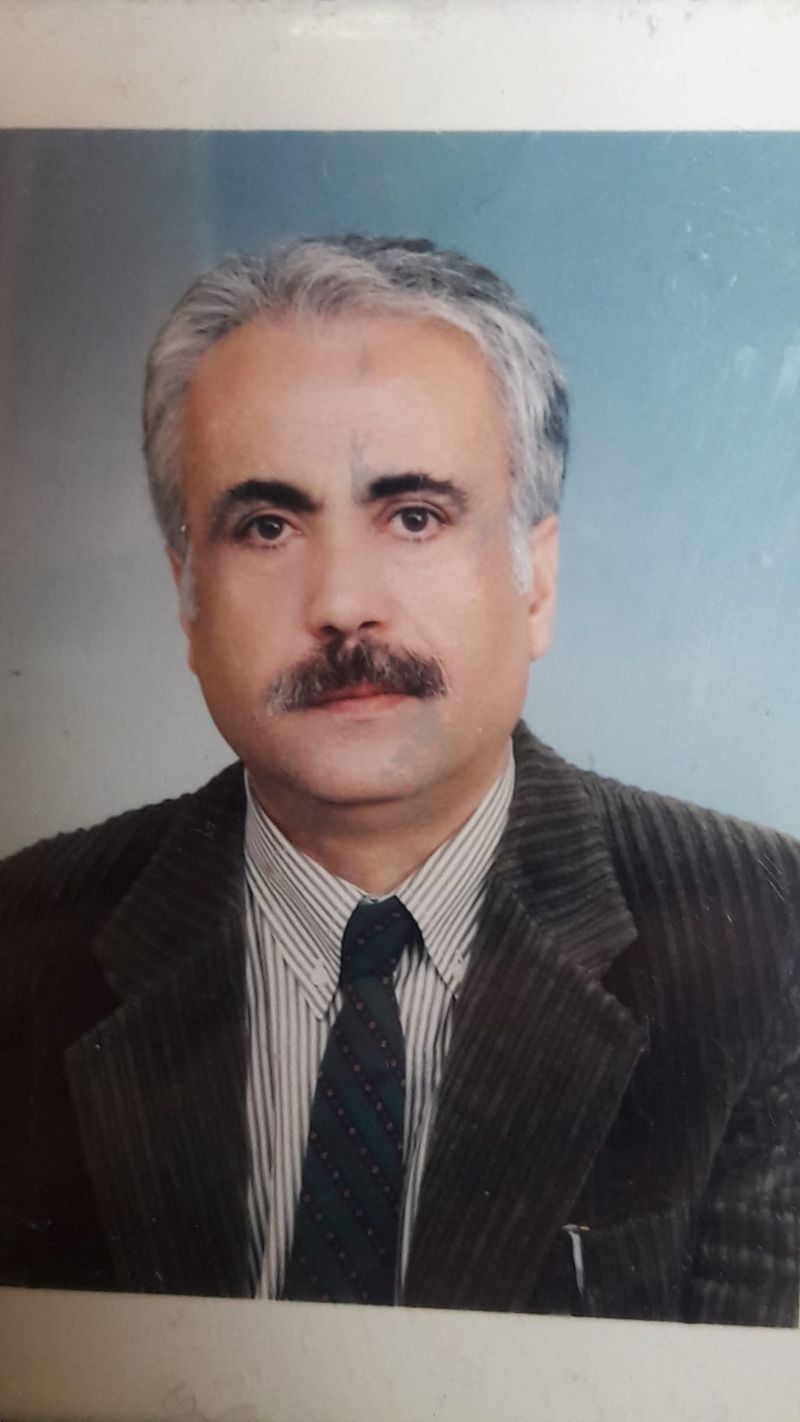 TARLASINI EKEN ADAMDAN ZARAR GELMEZ