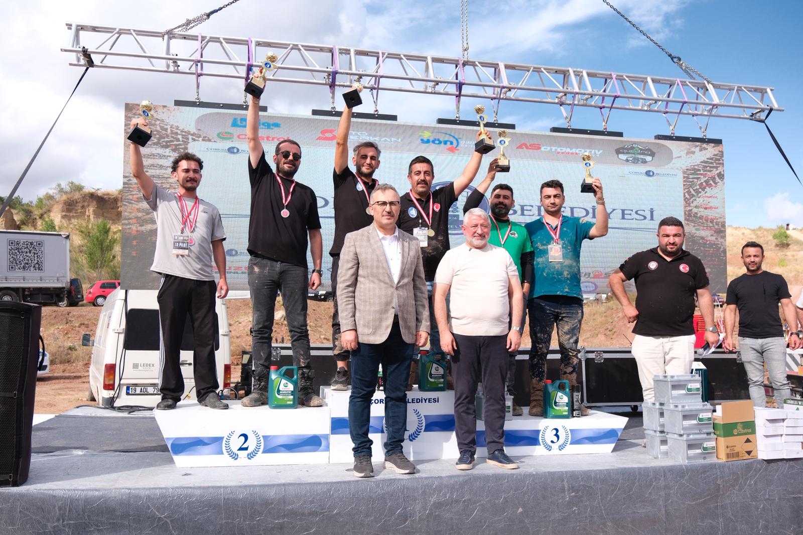 Çorum’da 7 ilden 32 aracın katıldığı off-road yarışı düzenlendi