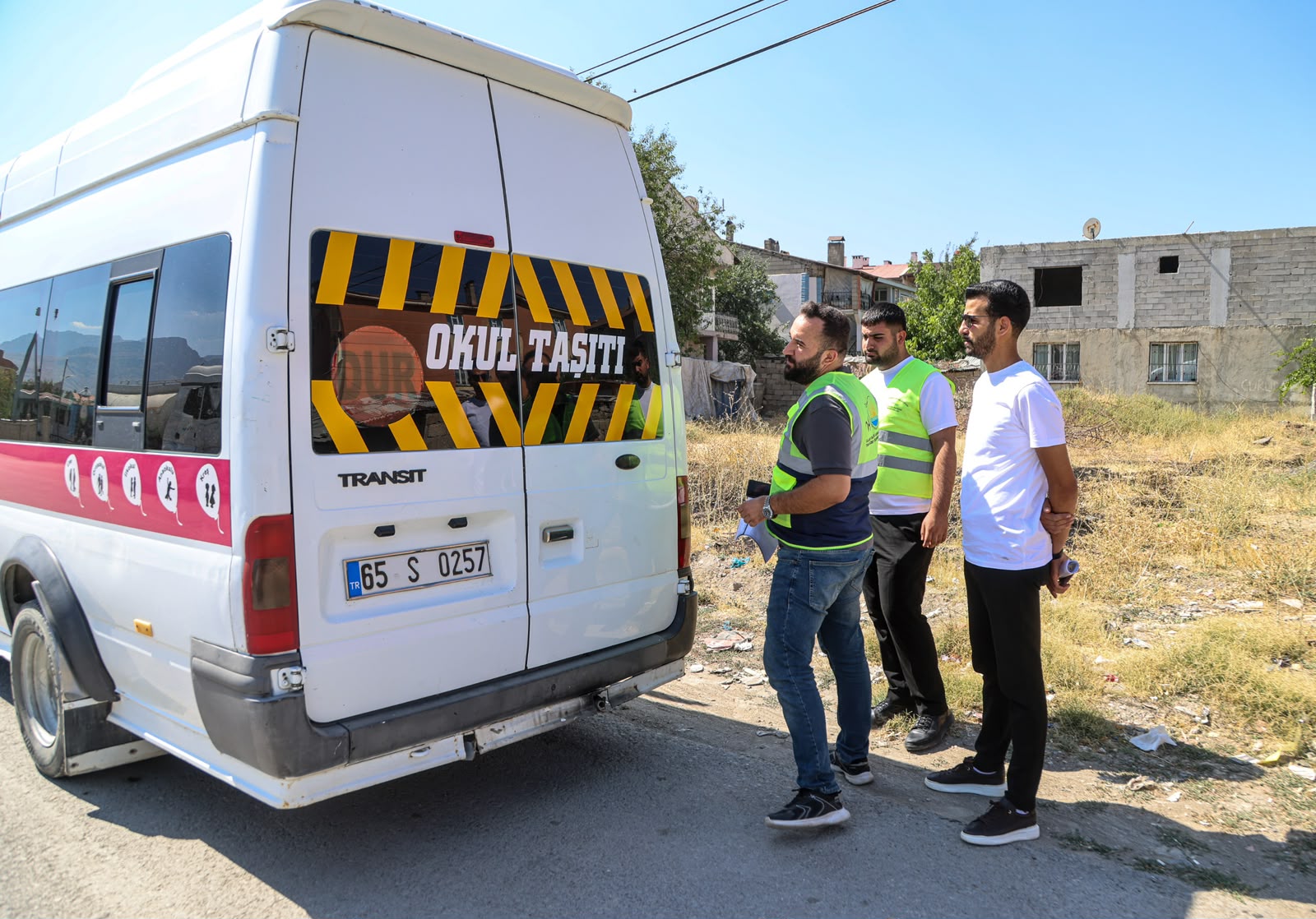 Van’da okul servislerine yeni eğitim dönemi öncesi sıkı denetim