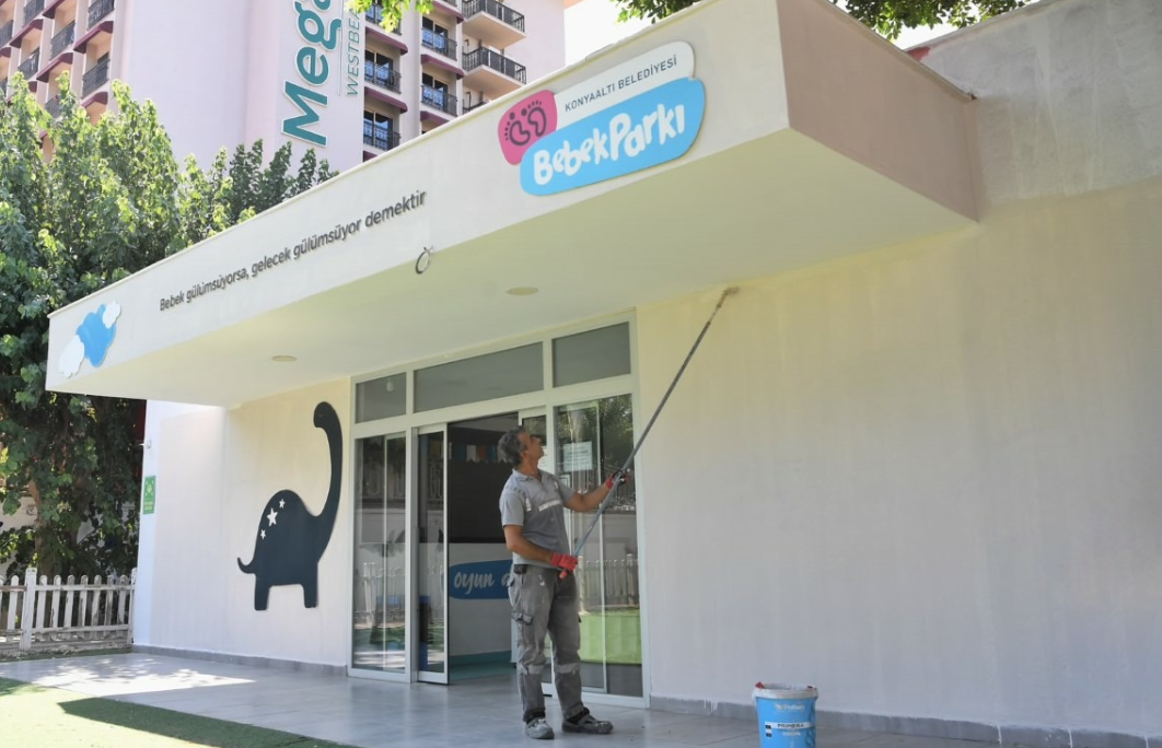 Türkiye’nin ilk bebek parkı olan “Konyaaltı Bebek Parkı” yenileniyor