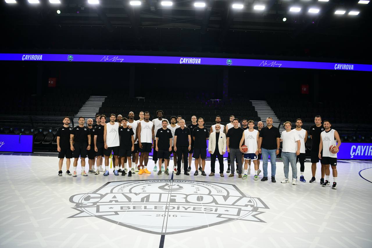 Çayırova Belediyesi Basketbol Takımı yeni sezonun ilk antrenmanını yaptı