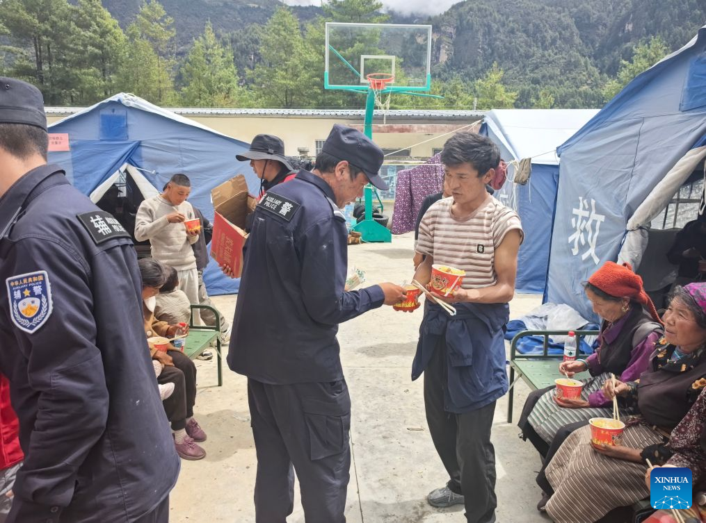 Xizang’da heyelandan etkilenen sakinler ve turistler tahliye edildi