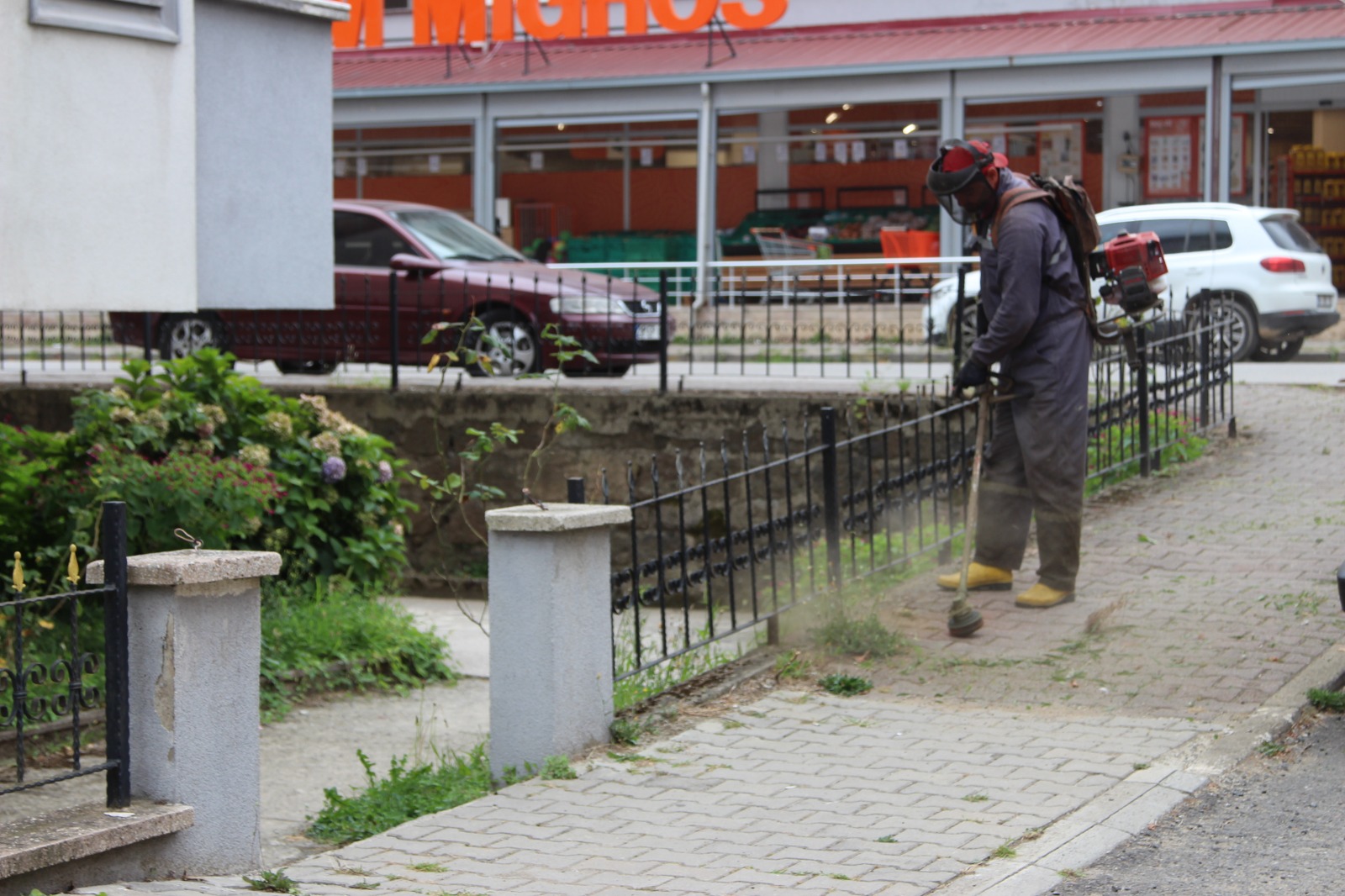 Giresun Belediyesi ekipleri sahada: Şehrin her noktasında temizlik çalışması