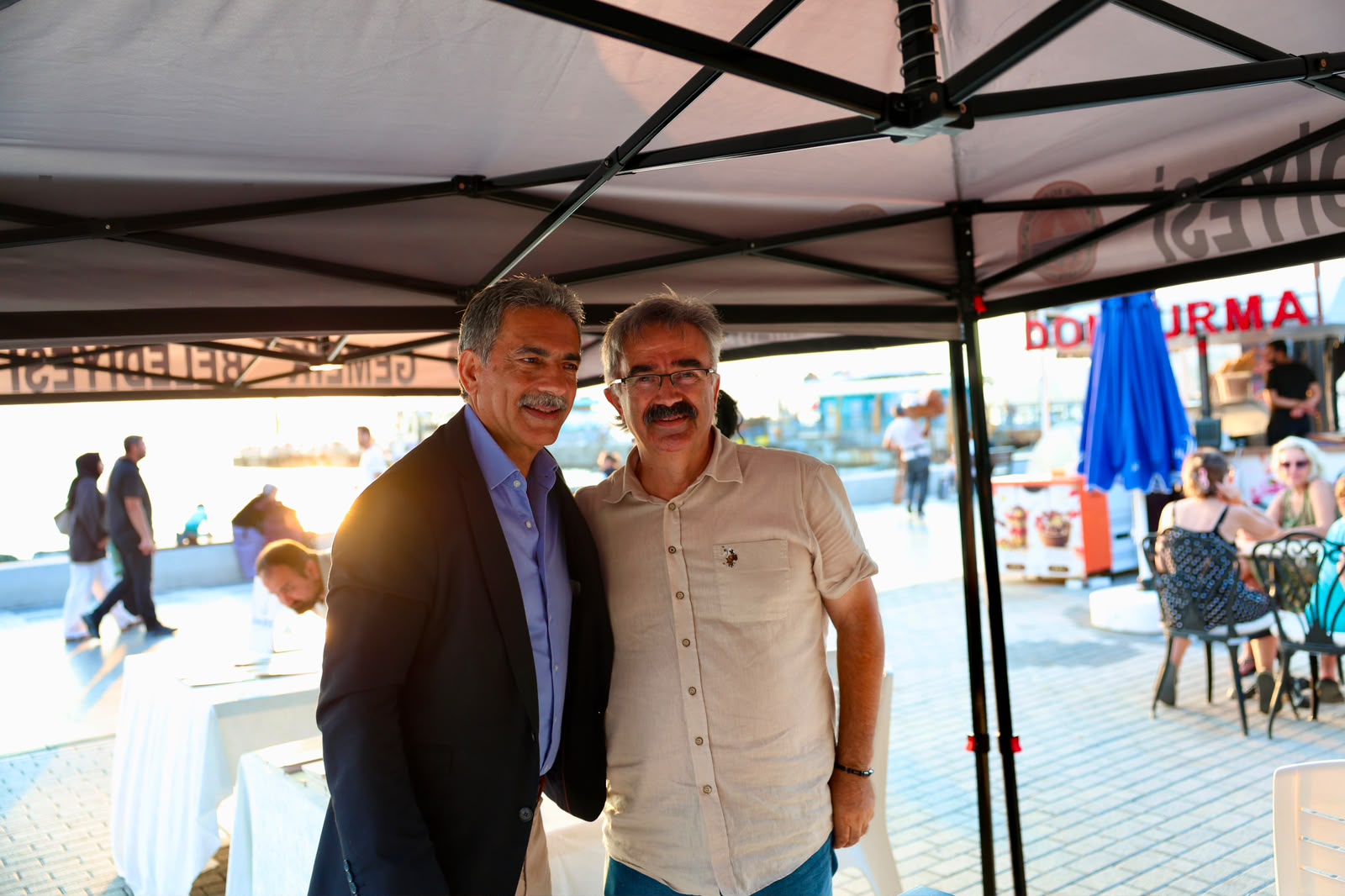 Gemlikli yazarlar okurlarıyla buluştu