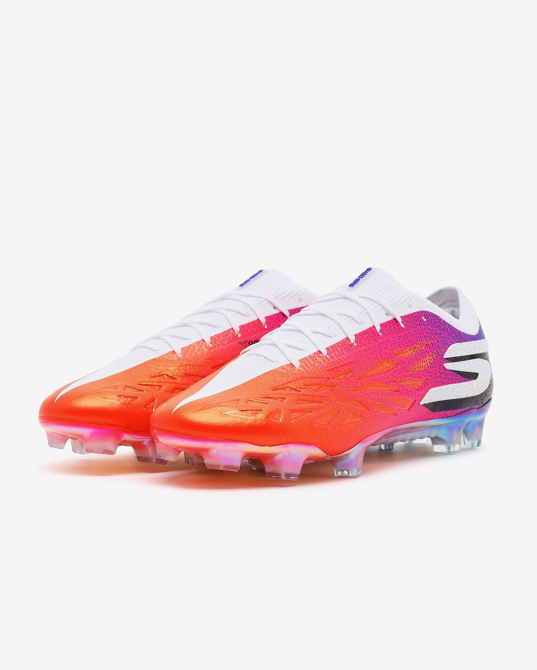 Skechers Football,“Sunset Pack” koleksiyonu ile yeşil sahalara konfor katmaya devam ediyor