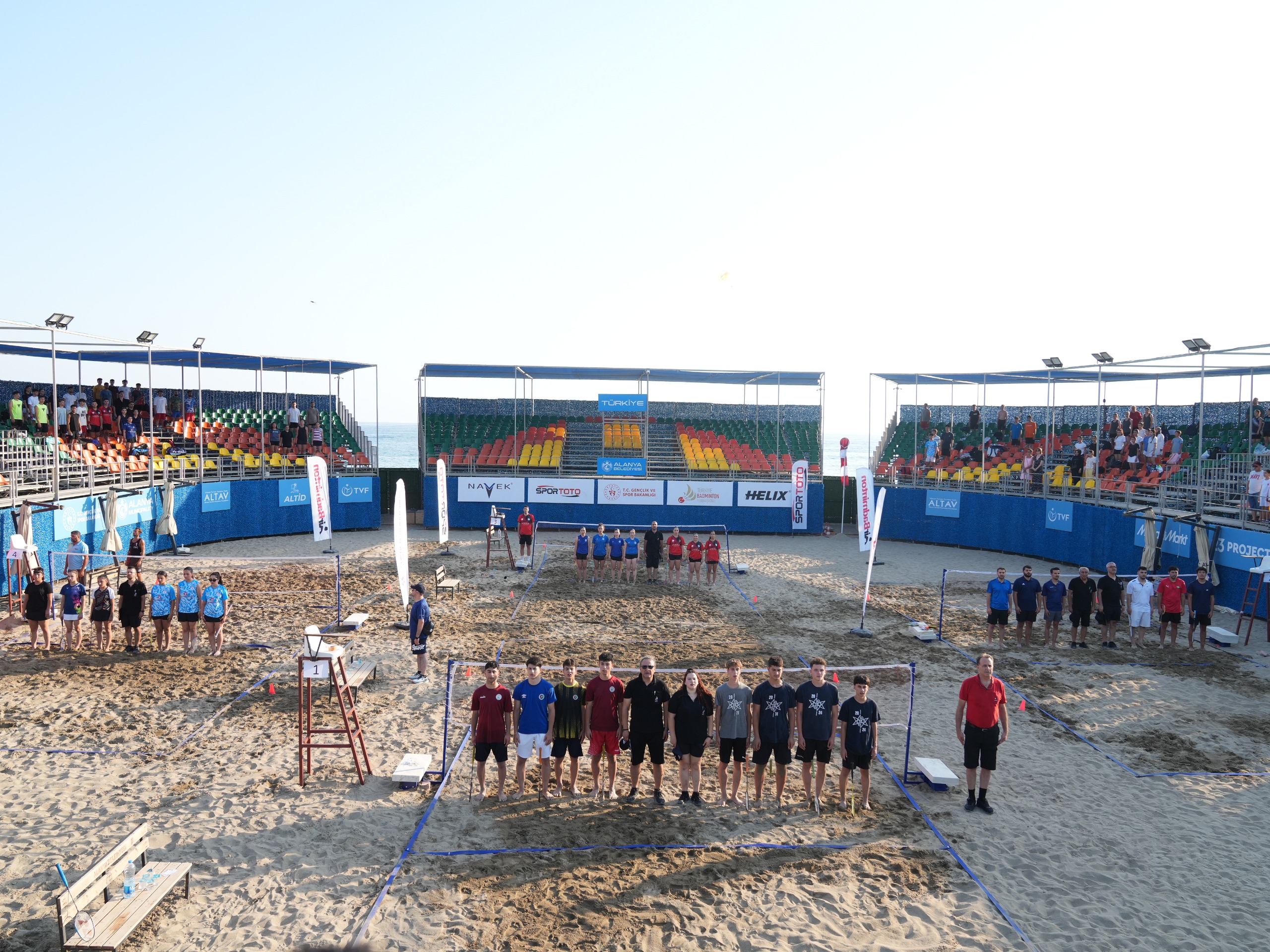 Air Badminton Türkiye Şampiyonası Alanya’da başladı