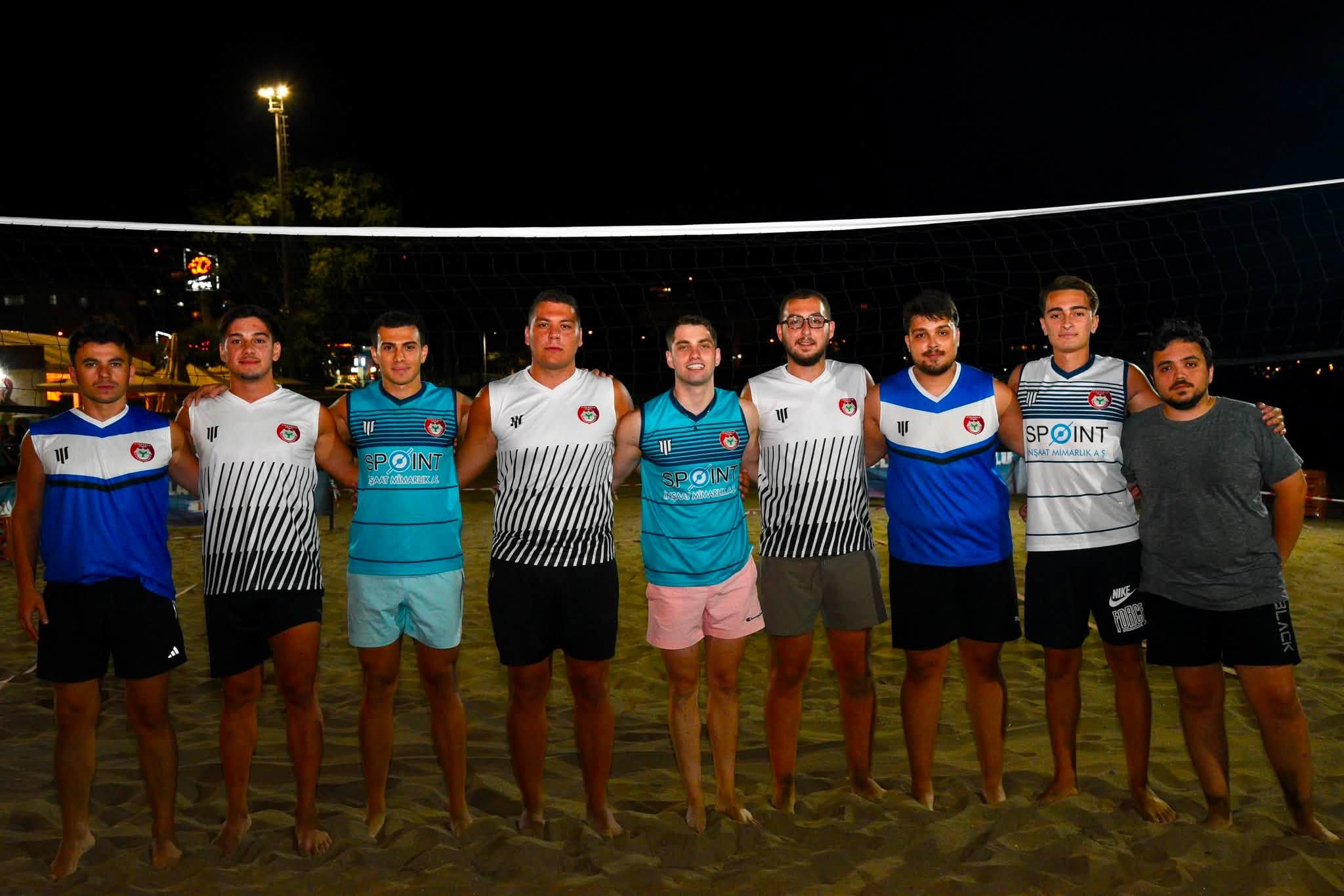 Giresun’da plaj voleybol turnuvası tamamlandı