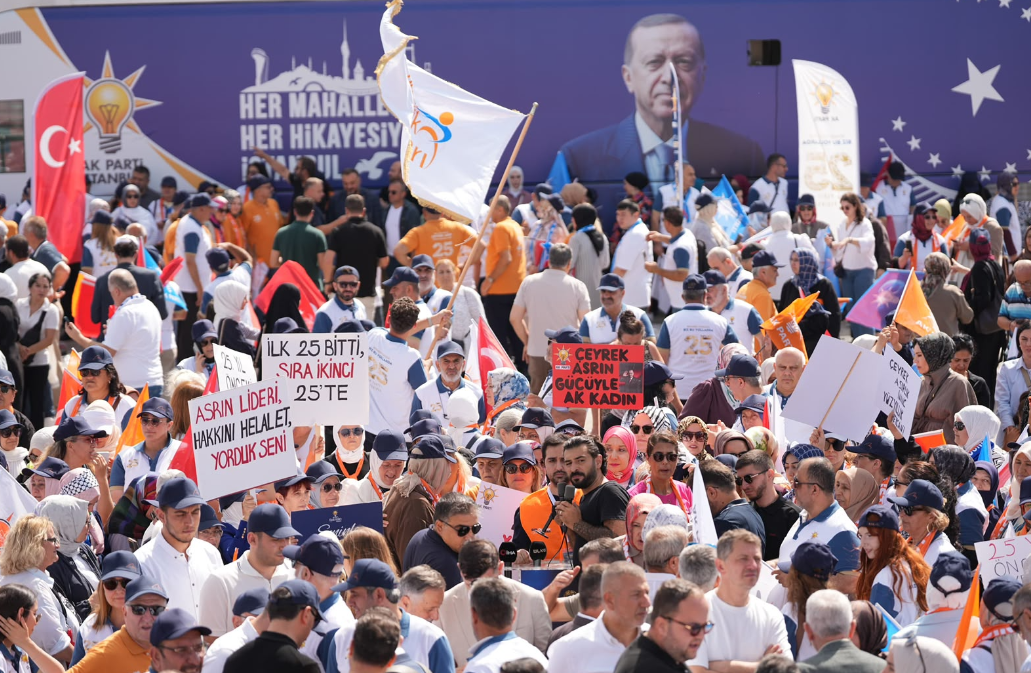 AK Parti İstanbul teşkilatından Ankara’ya 15 bin kişilik çıkarma