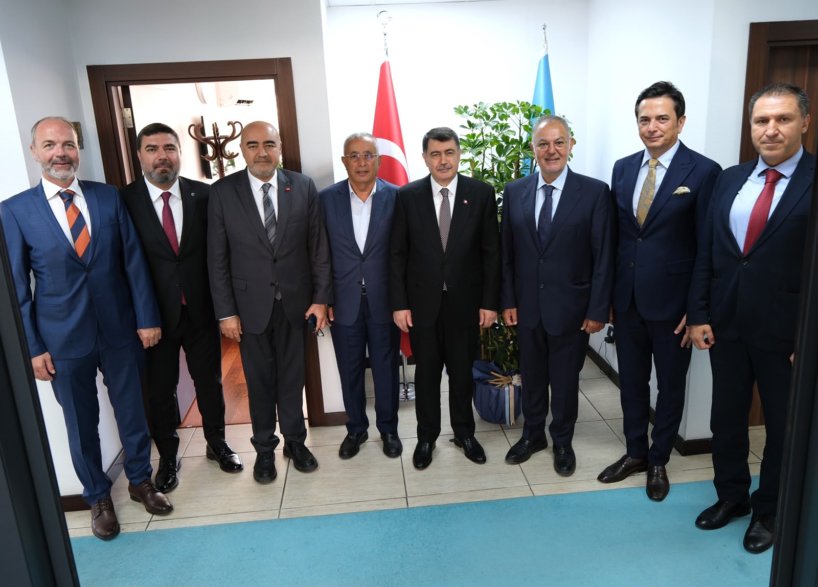 ASO 1. OSB Yönetim Kurulu’ndan TİHEK Başkanı Vasip Şahin’e Ziyaret