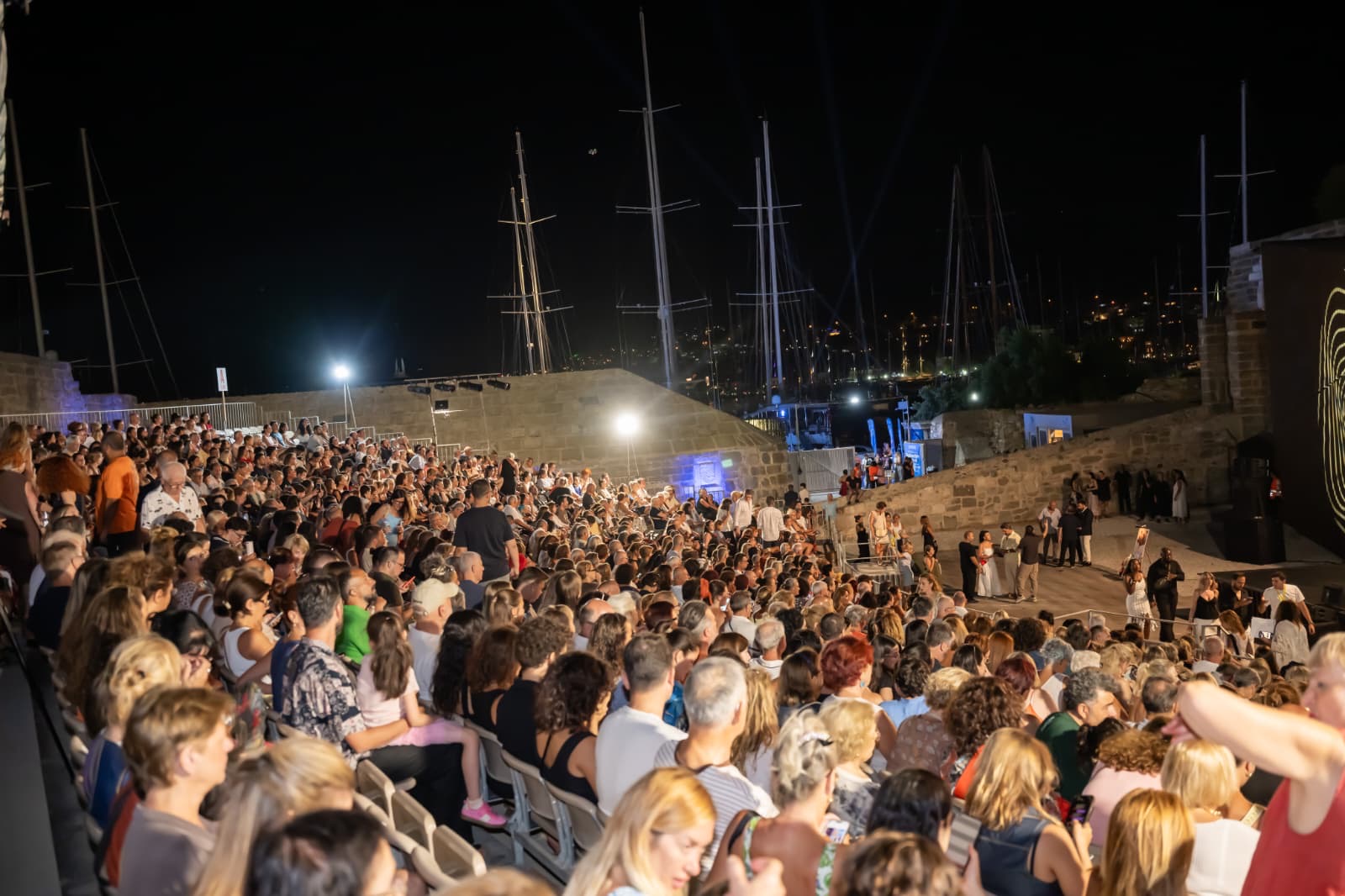 Zorba’nın Sirtakisi Bodrum’da sanatseverle buluştu