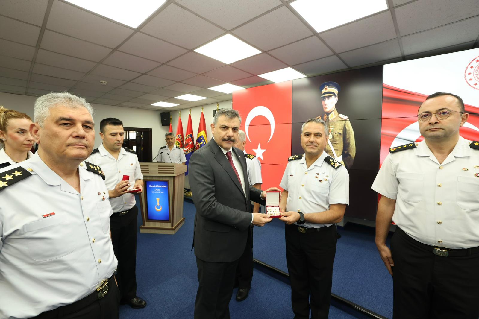 Çiftçi: Terörü, Türkiye’nin gündeminden çıkarana kadar kararlılıkla çalışacağız