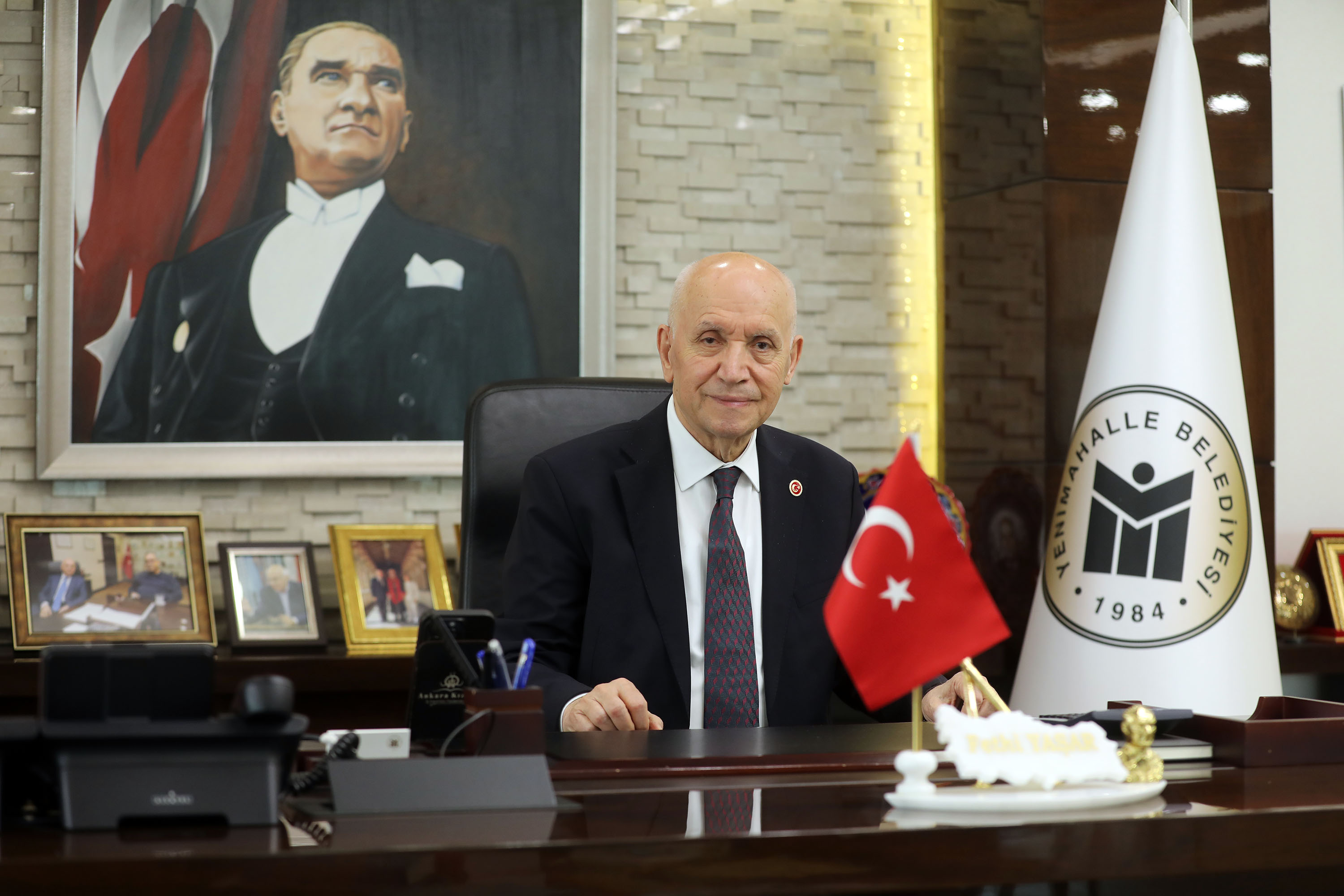 Yenimahalle Belediyesi’nden öğrencilere kırtasiye desteği