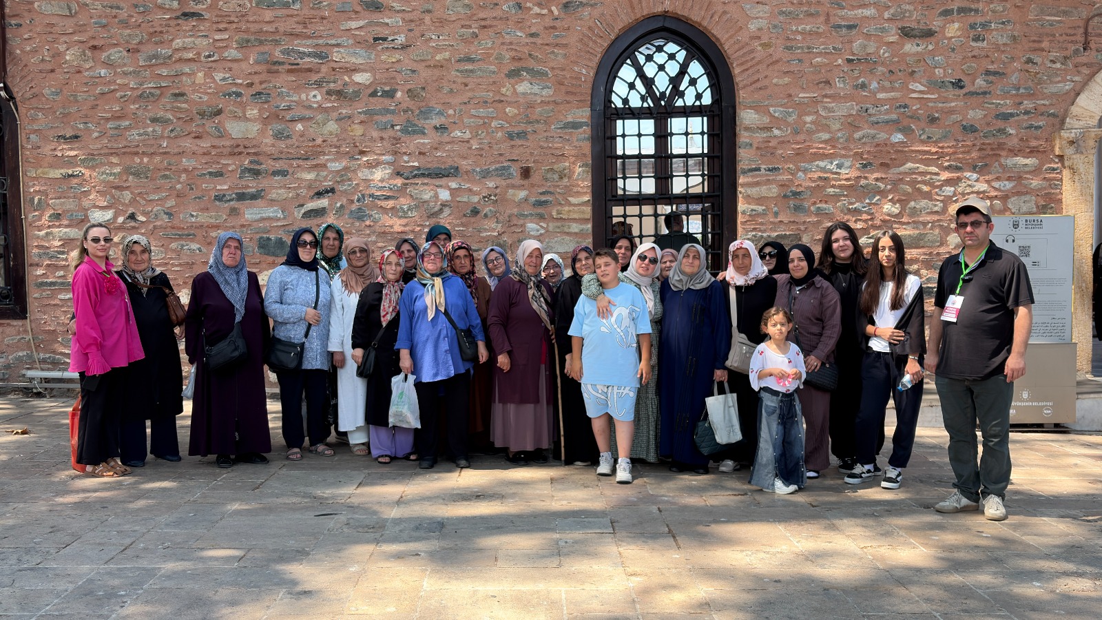 Gemlikli kadınlar Bursa’nın tarihi ve manevi mirasını keşfediyor