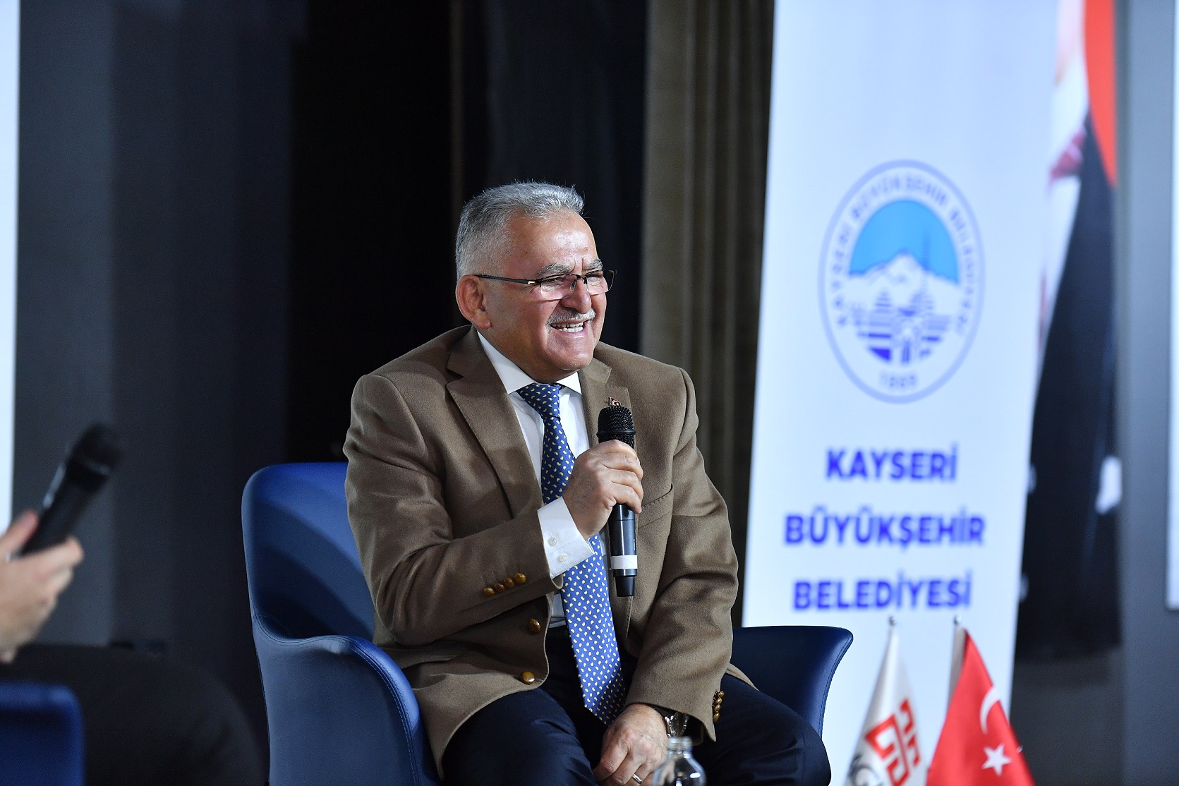 Başkan Büyükkılıç’tan Kayseri’yi tercih eden gençlere tebrik