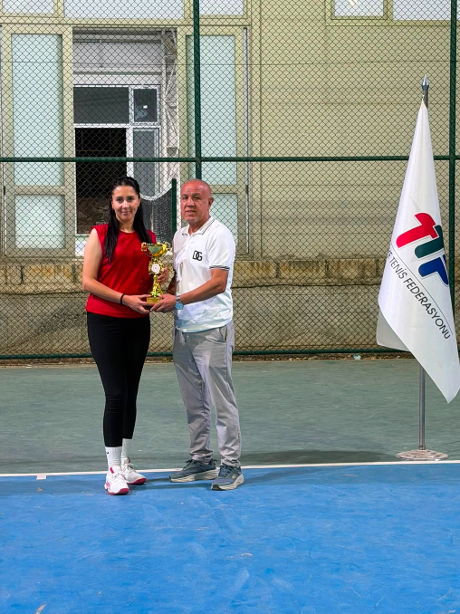 Batman Veteran Tenis İl Şampiyonası sona erdi